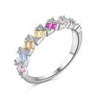 [Aethel]Delicate Vibrant Emerald Cut Daily Ring