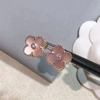 [Aethel]CLOVER MEDIUM 1 MOTIFS  PINK MOP DIAMOND EARRINGS