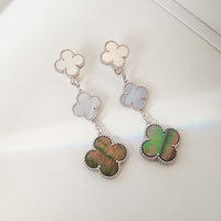 [Aethel]CLOVER 3 MOTIFS CHALCEDONY DARK MOP SILVER EARRINGS