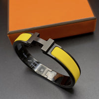 [Aethel]CLIC HM SO BLACK YELLOW BRACELET